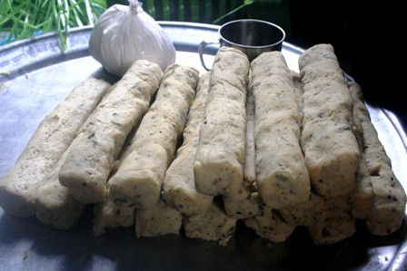 Khám phá “tuyệt chiêu” bánh tét làng Chuồn 167